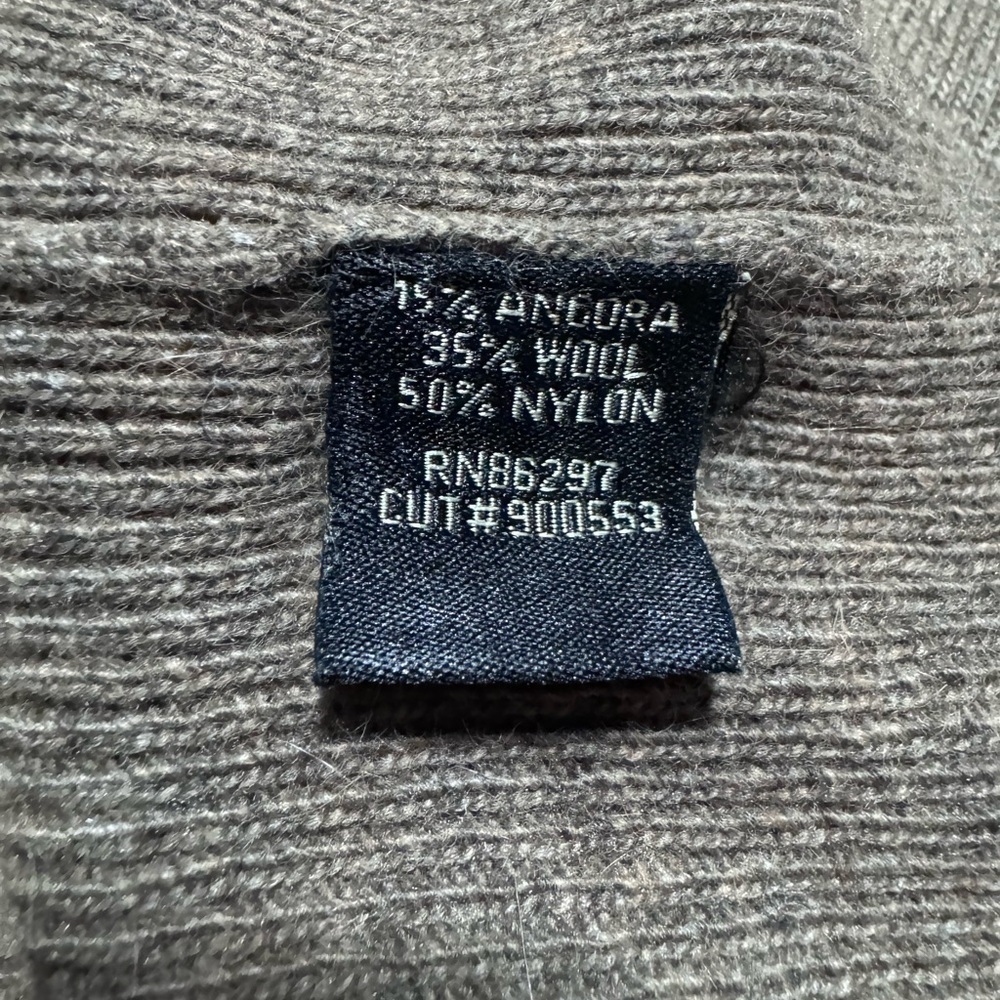 BCBG MAXAZRIA (NWT) Wool Blend, Deep V Neck Sweater Vest, Size Large - Picture 12 of 15